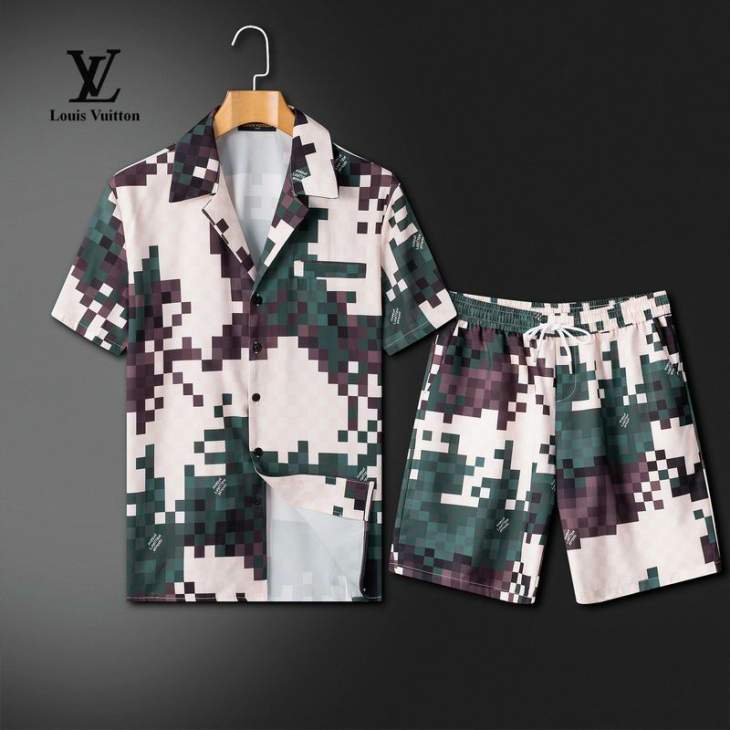 Picture of LV Shirt Pant Suits _SKULVM-3XL25cr22923107